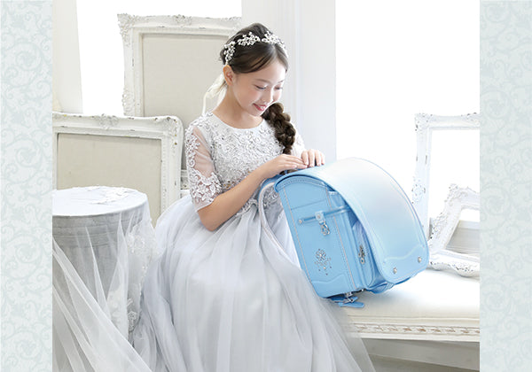 ロイヤルコレクション 2026 女の子_サックス×パールスカイ