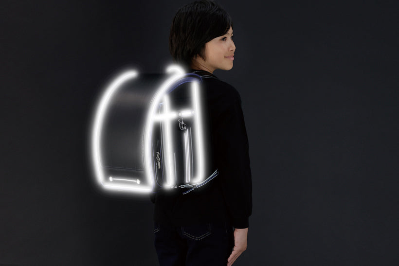 スーパーフラッシュ】2026 男の子 ブラック×メタリックブルー | ピカっ