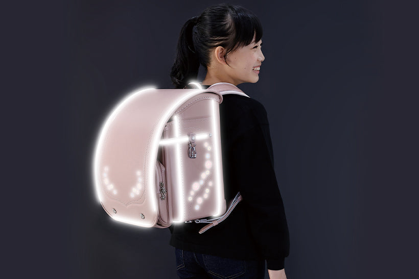 スーパーフラッシュ】2026 女の子 ピンクベージュ/サンゴ | ピカっと