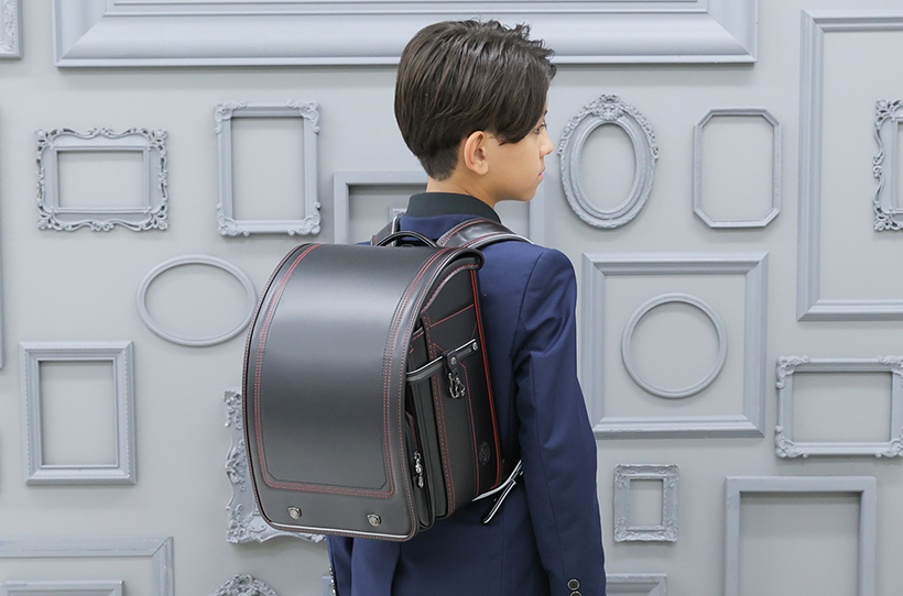 プラチナセレクト】2027 男の子 ブラック/レッド | お洒落でクールな プラチナセレクト】2027 男の子 ブラック/レッド | お洒落でクールな